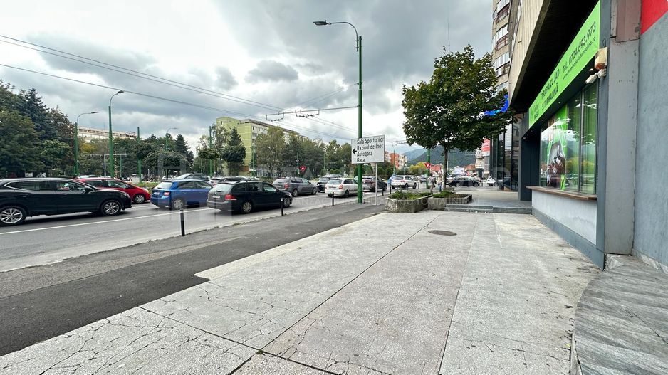 Spatiu comercial 80mp, cu vad excelent - str. 13 Decembrie - Poză 9