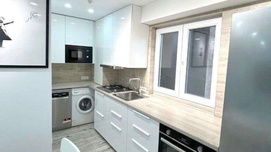 AP. 3 CAMERE UNIRII, CENTRALA, MASINA SPALAT VASE, MOBILAT MODERN - Poză 13