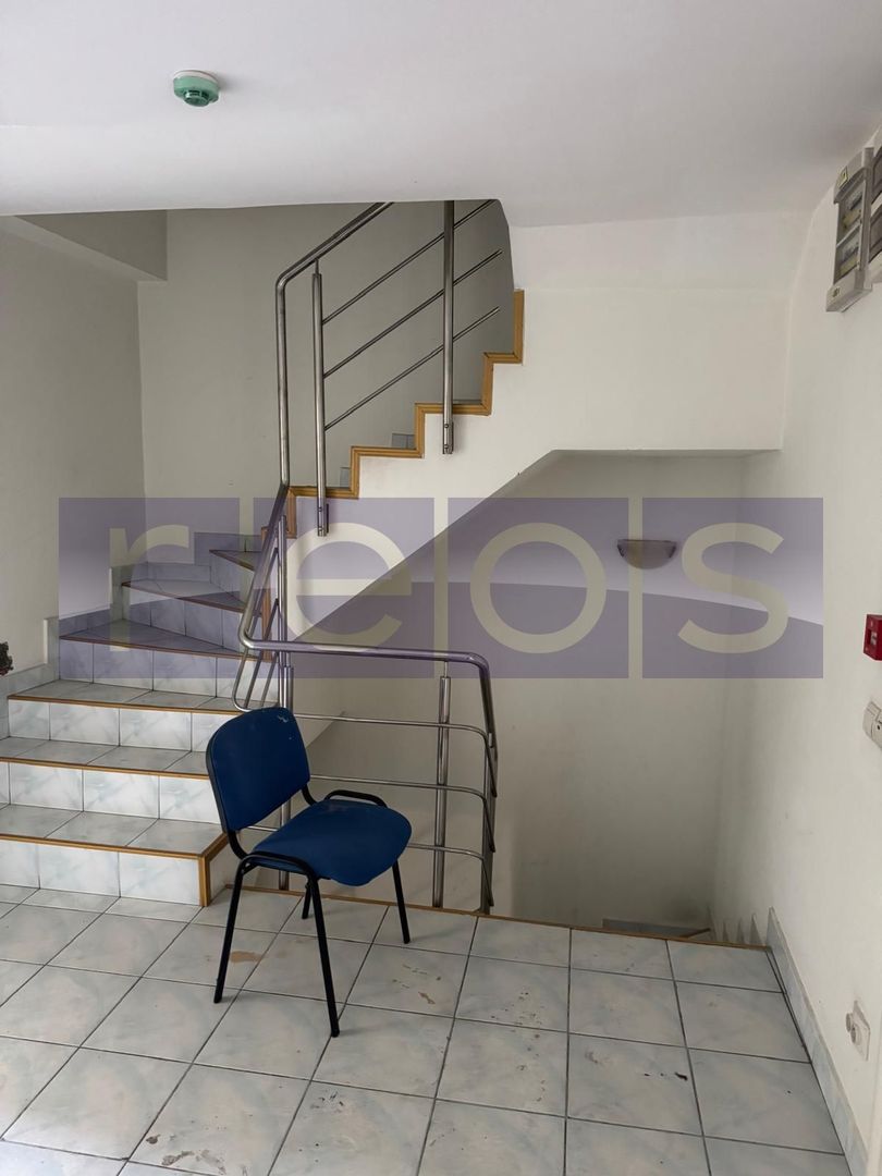 DE VÂNZARE VILĂ | OPORTUNITATE DE INVESTIȚIE | PRETABILĂ CENTRU BĂTRÂNI - Poză 42