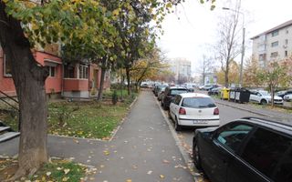 2 camere,  centrala proprie, la 3 minute de Spitalul Judetean - Poză 13