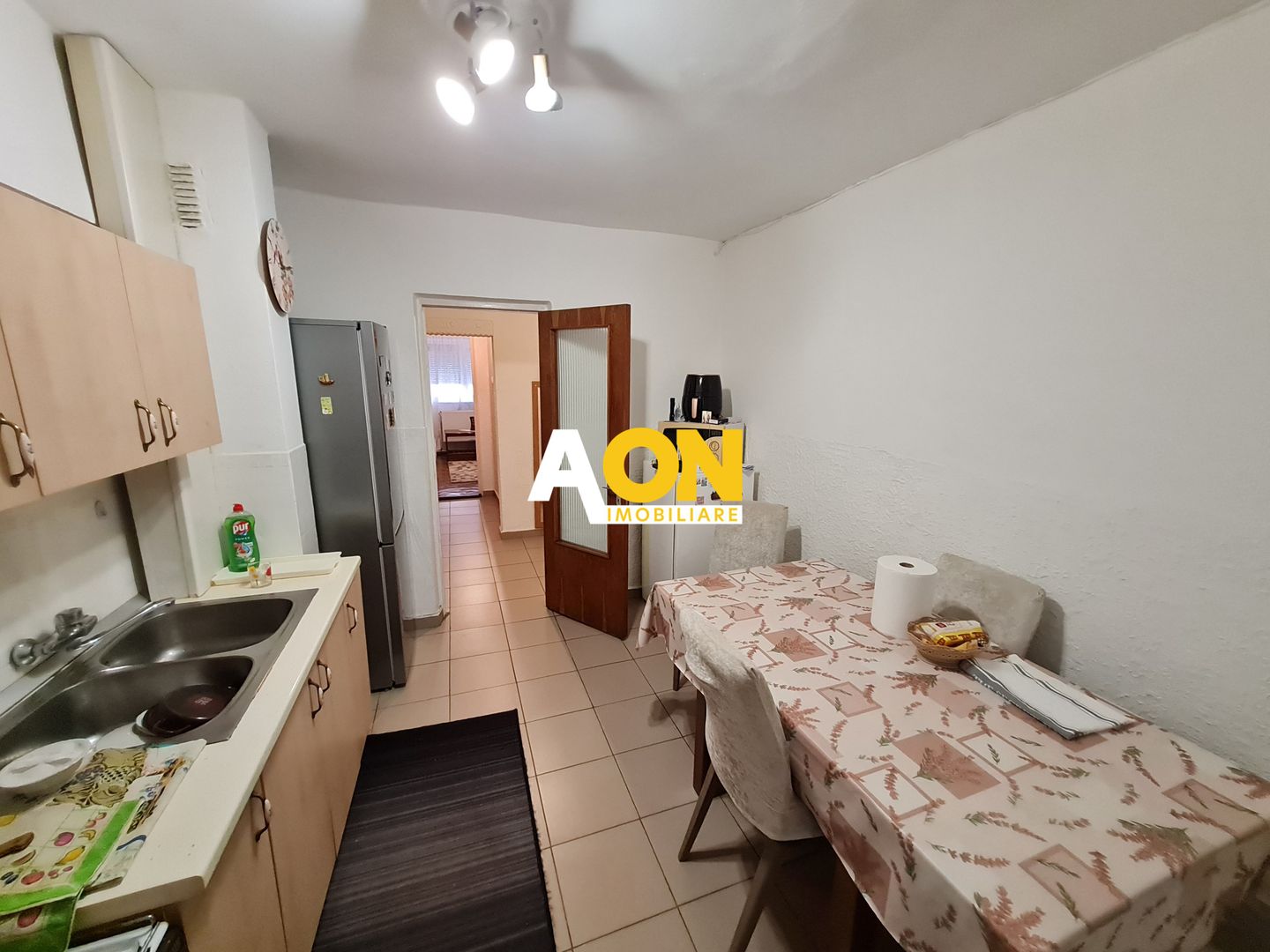 Apartament 3 Camere, decomandat, 2 Bai, 69 mp, Zona Liceului Sportiv - Poză 6