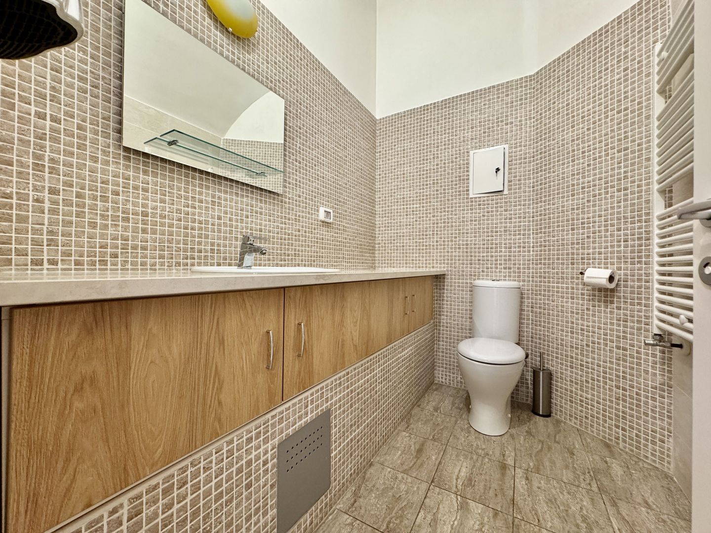 Spatiu birou in cladire istorica restaurata - Poză 15