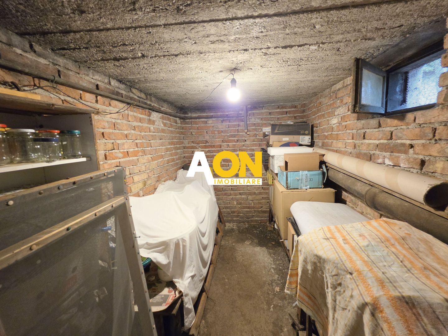 Casa 4 camere, 2 garaje, 652 mp teren, zona exclusivista, Cetate - Poză 17