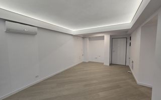 Apartament 2 camere NEMOBILAT vedere Promenada Cortina North - Poză 4