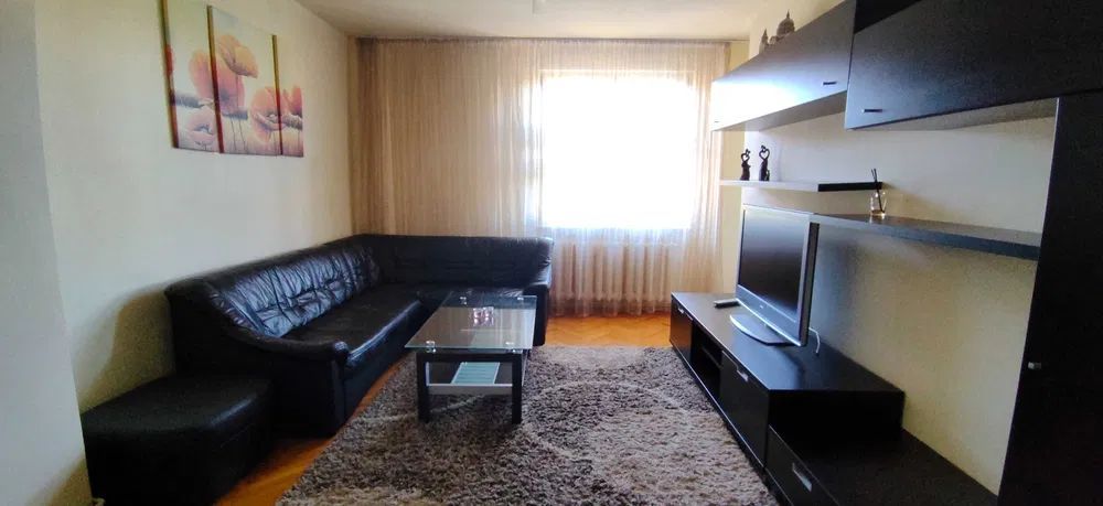 Apartament centru - Poză 1