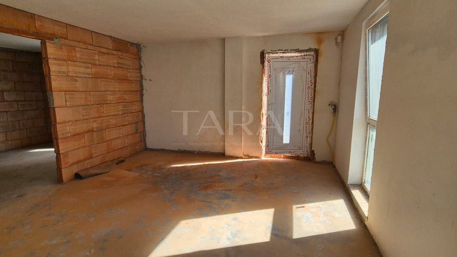 Vanzare apartament cu 1 camera in Sannicoara, cu gradina proprie. - Poză 2