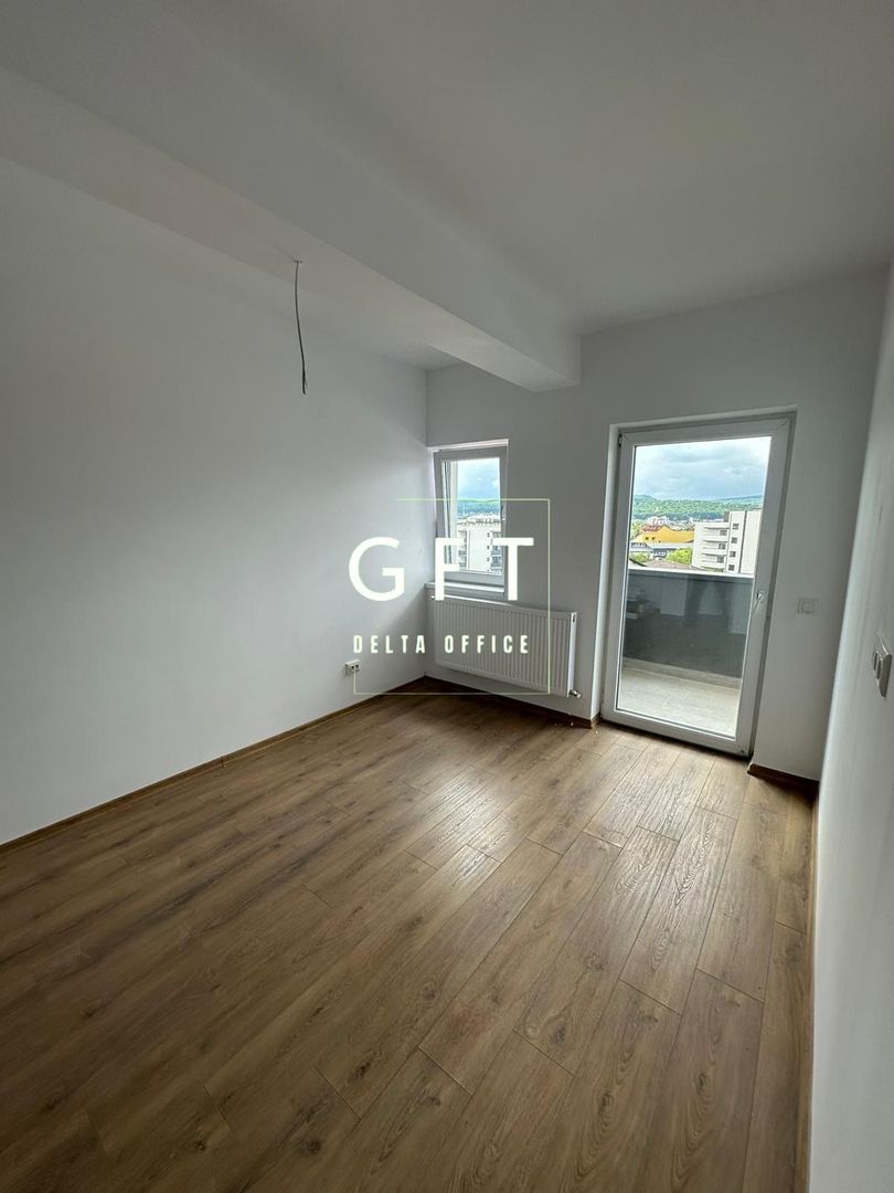 Apartament 3 camere de vanzare, zona Nord. Comision 0 % ! - Poză 6