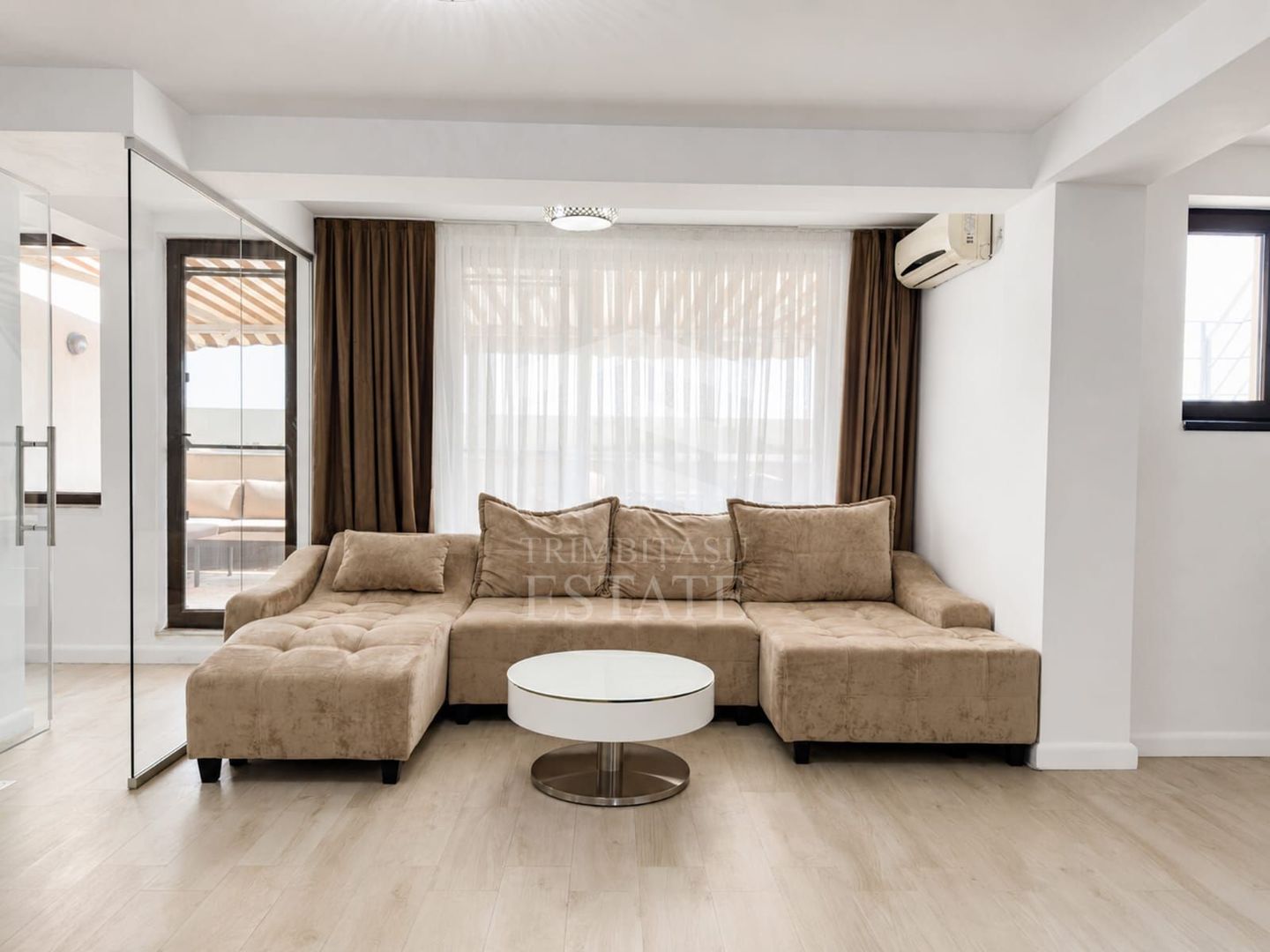 Apartament | 3 camere | Terasă panoramică 100 mp | Parcare - Poză 1