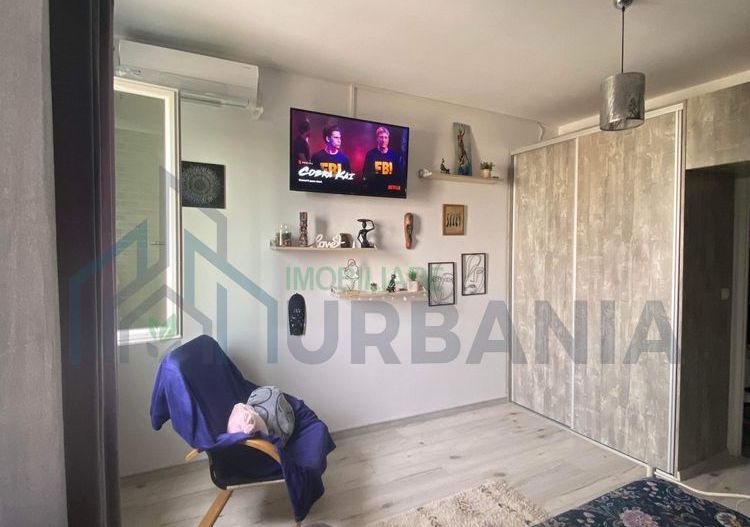 Închiriez Garsonieră – # (Zona Piata Nicolina) - Poză 6