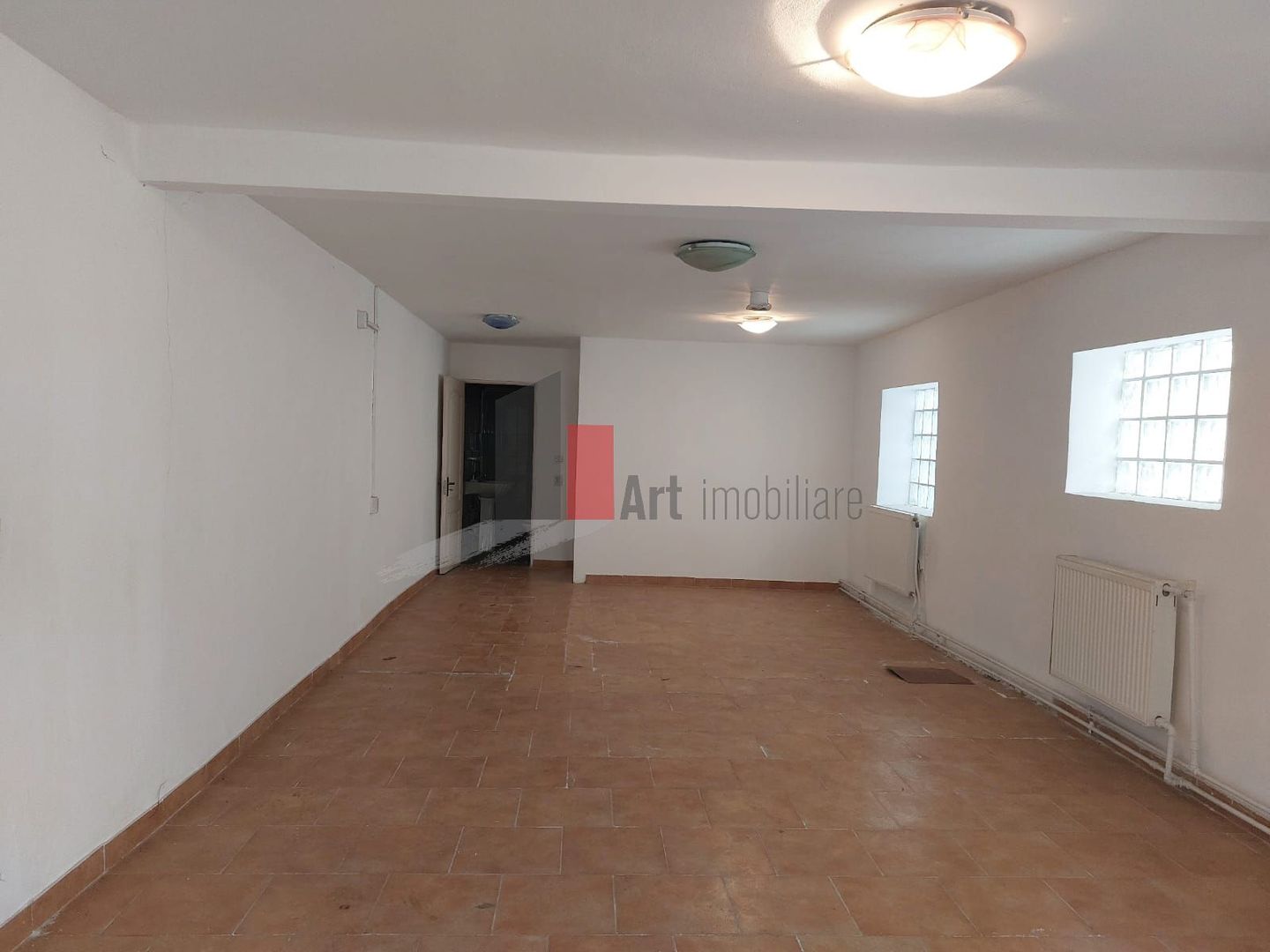 Casa "RUMANZU",  13 Septembrie-Marriott, intrare direct din strada - Poză 2