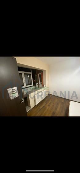 Apartament de vânzare cu 2 camere în zona Podu Roș, Iași - Poză 5
