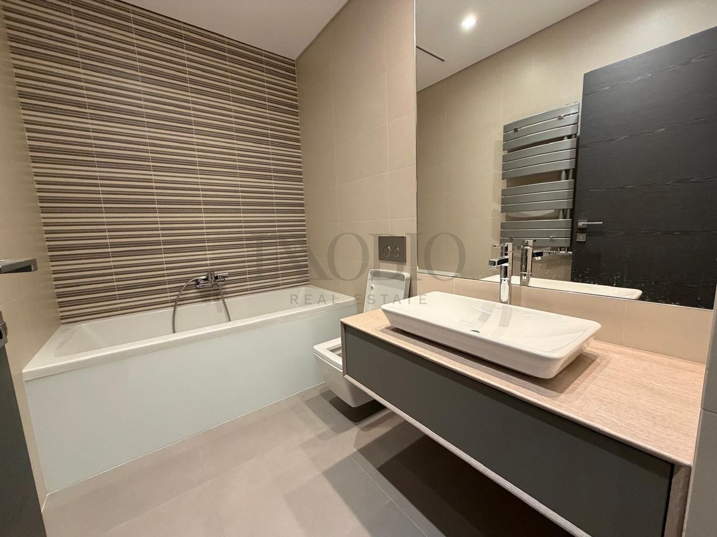 APARTAMENT PREMIUM CU 4 CAMERE ÎN PRIMĂVERII – ELEGANȚĂ si CONFORT - Poză 19
