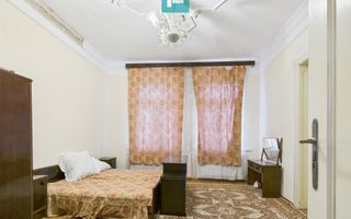 CONAC IMPRESIONANT ÎN GHIOROC - Poză 38