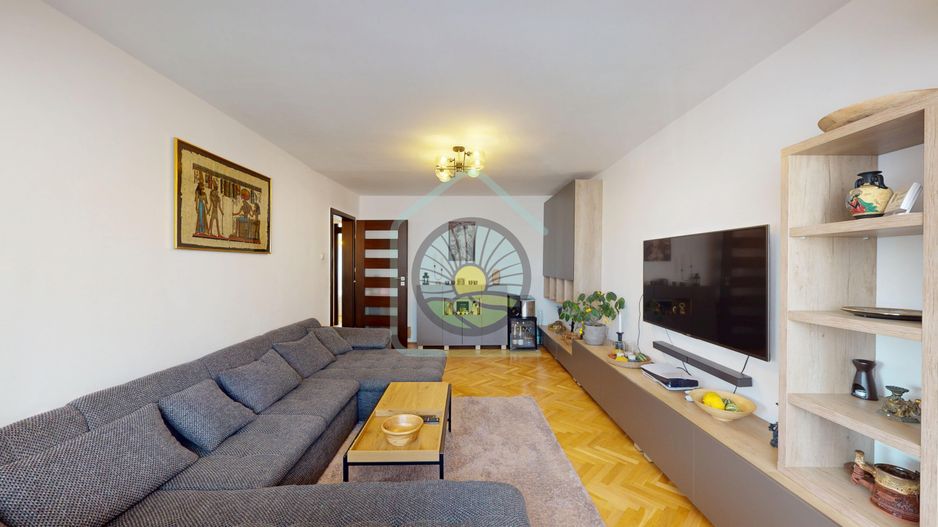 REZERVAT!!!! APARTAMENT 3 CAMERE mobilat si utilat - Poză 3