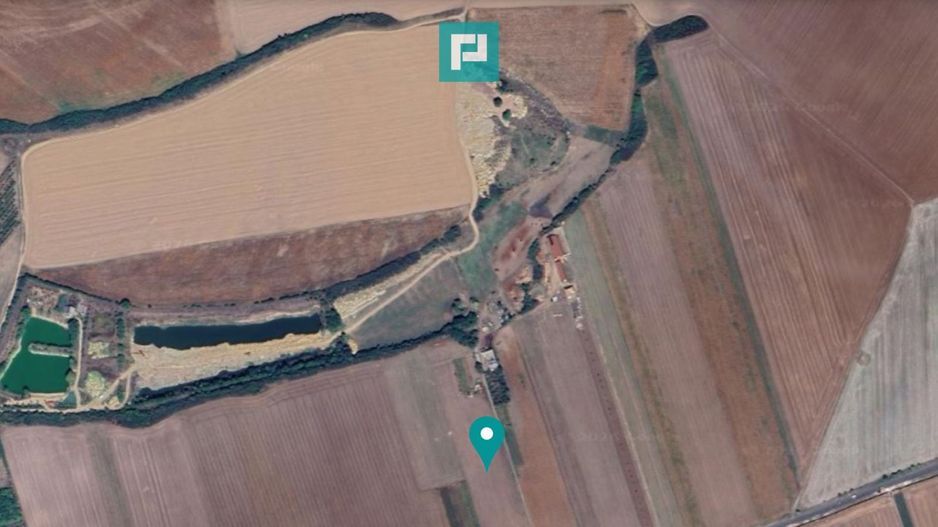 Teren de 10.000 mp, cu potențial uriaș, Zădăreni - Poză 3