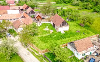 Casa traditionala + 8.500 mp teren, intravilan, Sinca Noua, Brasov - Poză 13