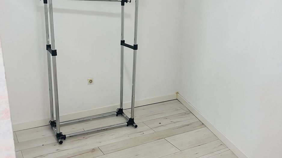 Oaza de liniste si verdeata, aproape de Km 0 -  Brestei, zona Obedeanu - Poză 29