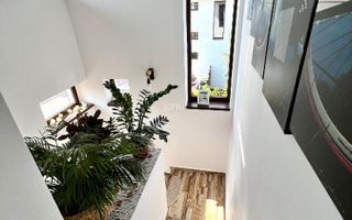 Oferim spre inchiriere casa/vila 4 camere - Poză 1