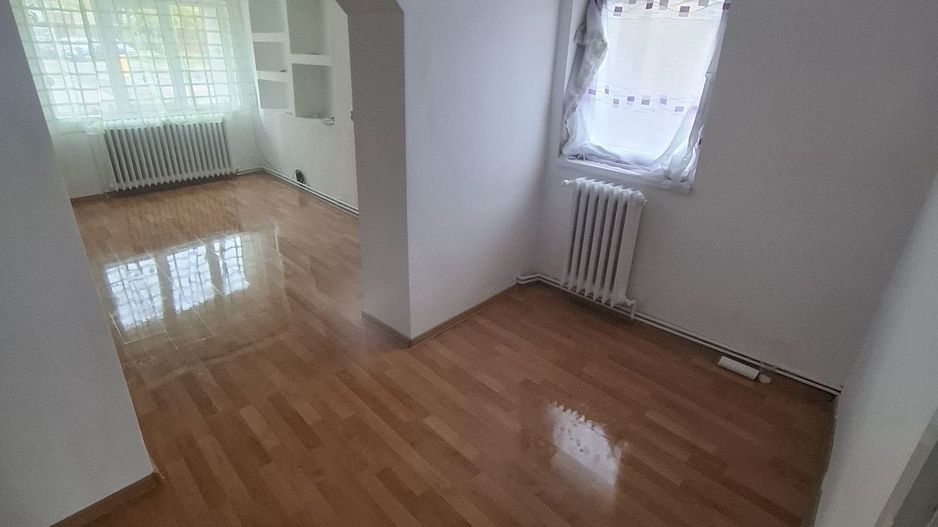 BRASADAS vinde casa individuala RENOVATA 2 cam zona Closca. - Poză 3
