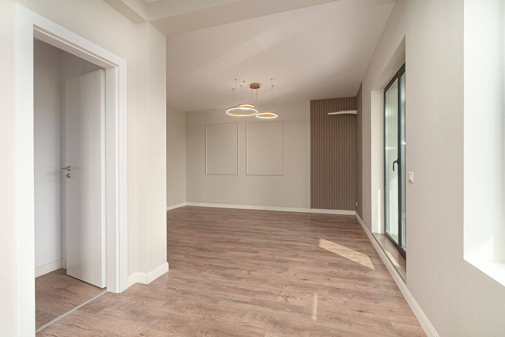 Complex case finalizate str Tiparnitei Sos Giurgiului Dedeman Sector 5 - Poză 7