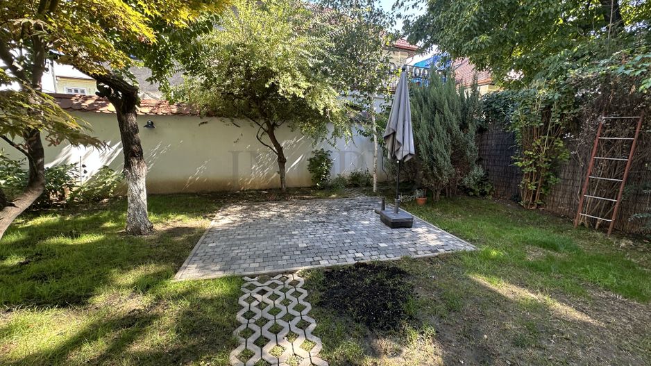 Vila Interbelica Restaurata | Pretabil Birouri - Showroom - Poză 15