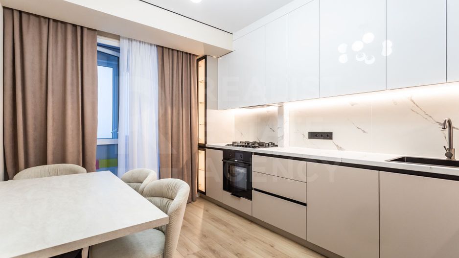 Vânzare, apartament, 2 camere, bd. Mircea Cel Bătrân, Ciocana - Poză 3