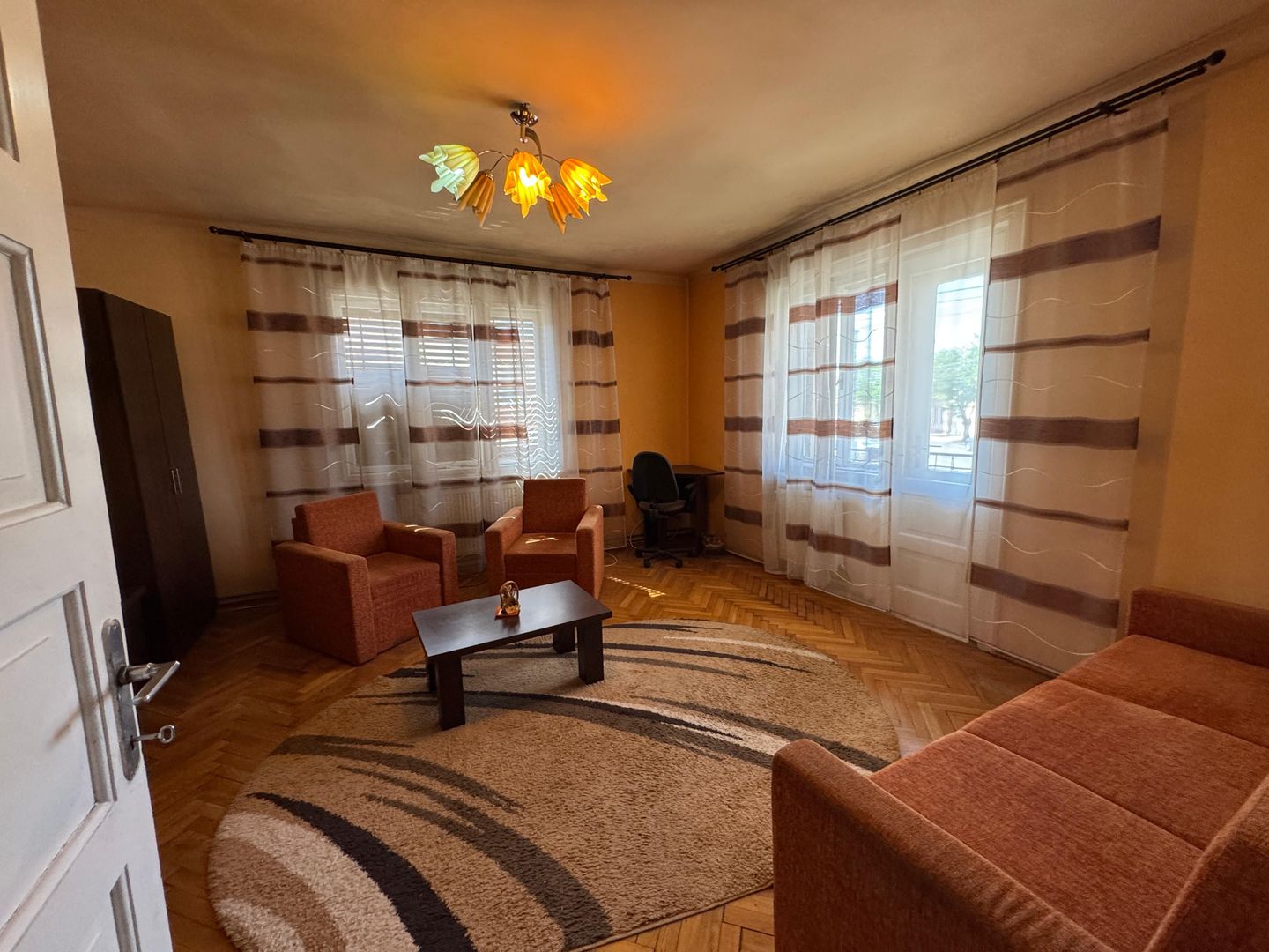 Casă de vânzare în Lugoj – Strada Grozăvescu - Poză 10