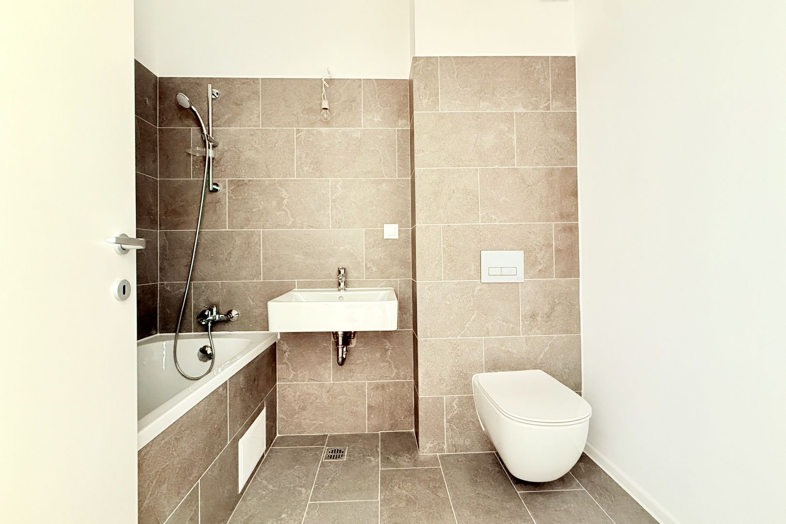 Apartament 4 camere spațios,  Sector 1, amenajat, comision 0% - Poză 15