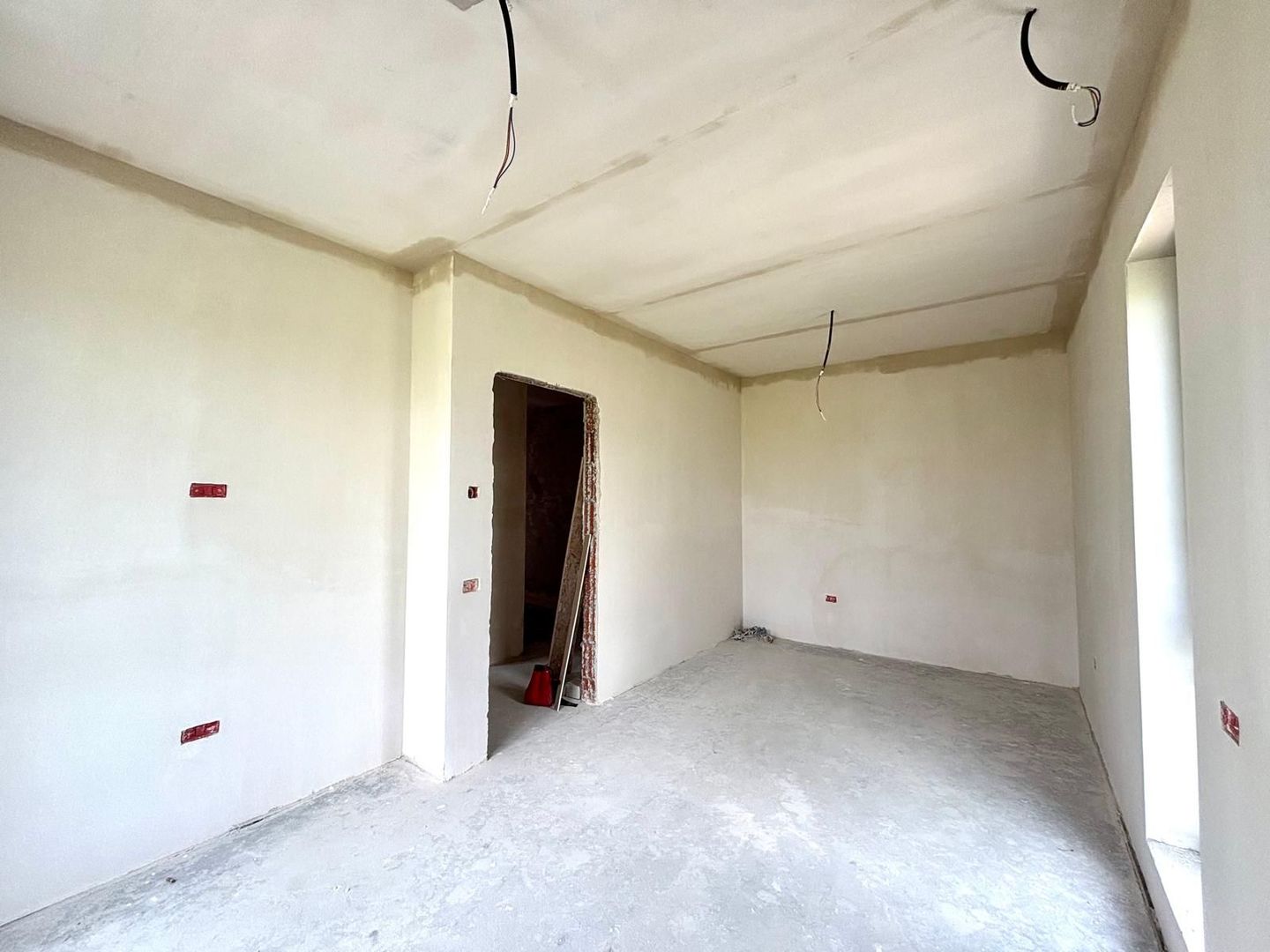 Casa individuala 5 camere - Sacalaz zona Primaverii - Poză 4