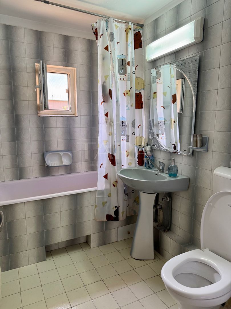 Vanzare apartament  decomandat zona Titulescu - Poză 6