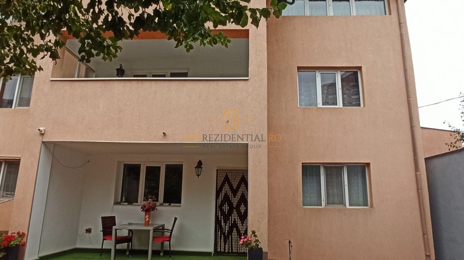 Vila deosebita, teren 800 mp, piscina, zona Dristor – Mall Park Lake - Poză 1