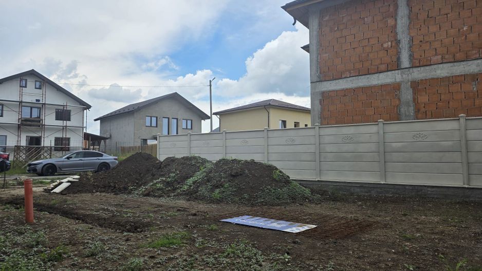 Vilă individuală în Tunari – 5 camere, curte privată - Poză 18