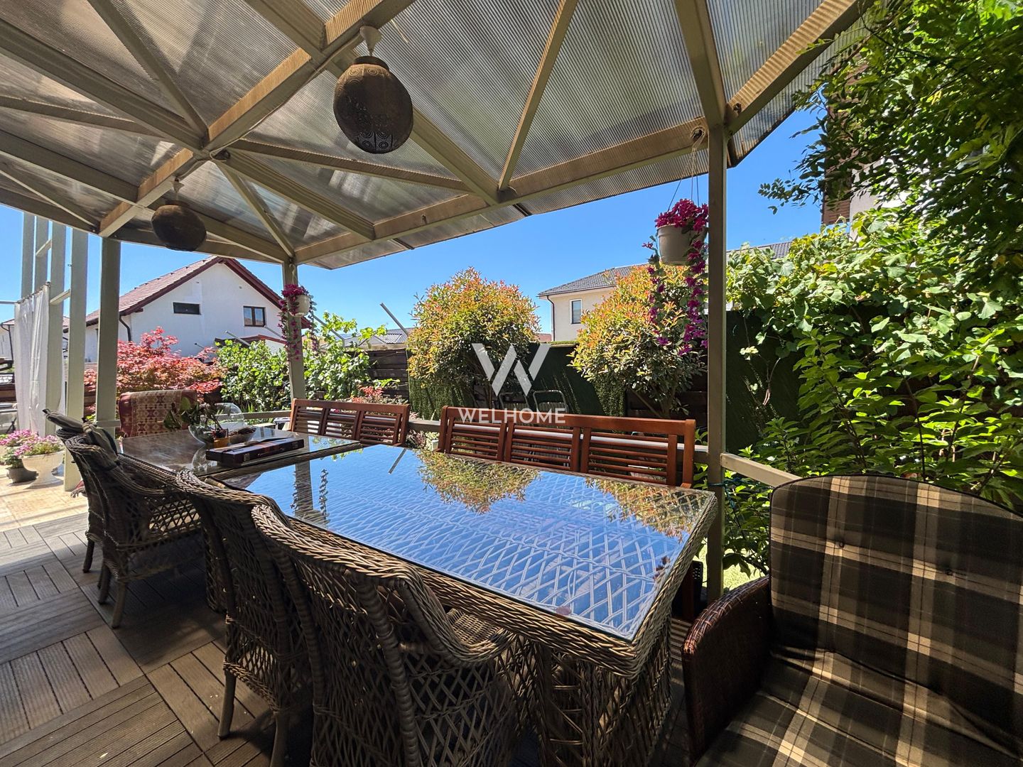 Casă amenajată de designer, garaj și pod locuibil - Șelimbăr - Poză 44