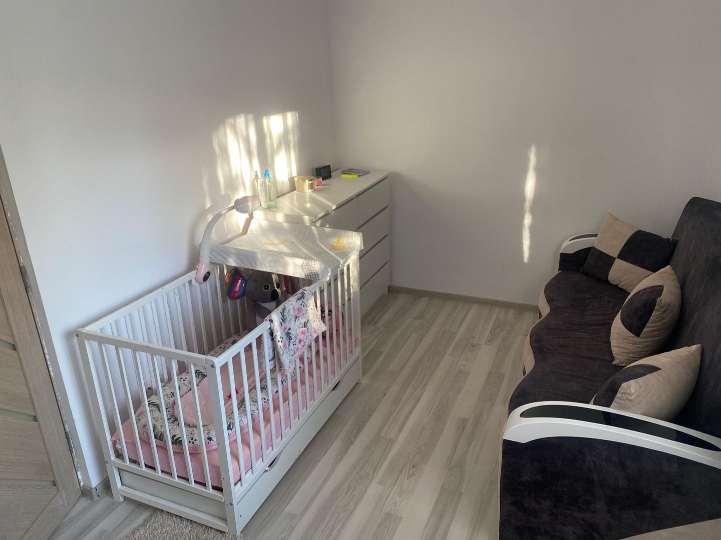 APARTAMENT CU 2 CAMERE ZONA MURESENI RECENT RENOVAT - Poză 3