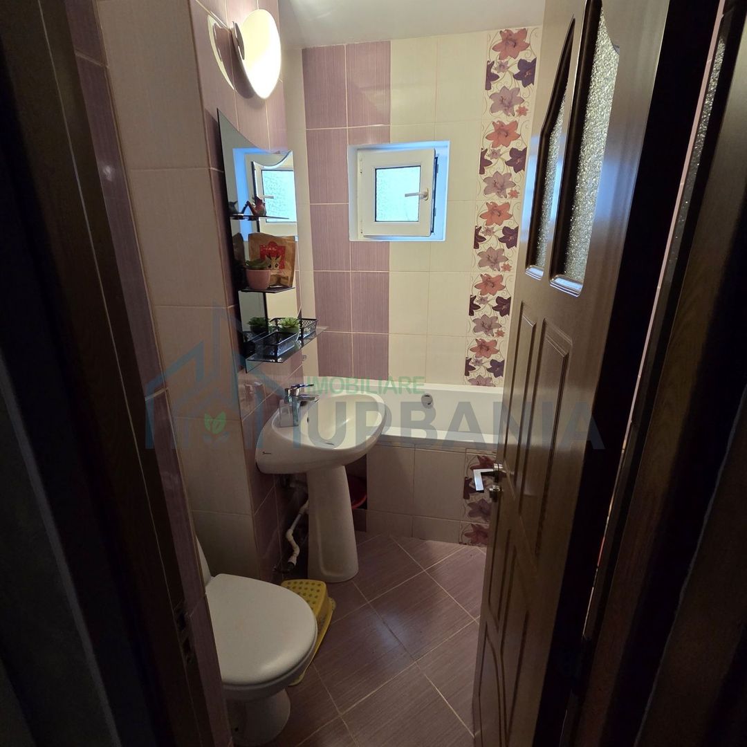 Apartament 3 camere de inchiriat, cartier Tatarasi, etaj 3/4, loc de parcare inclus - Poză 7