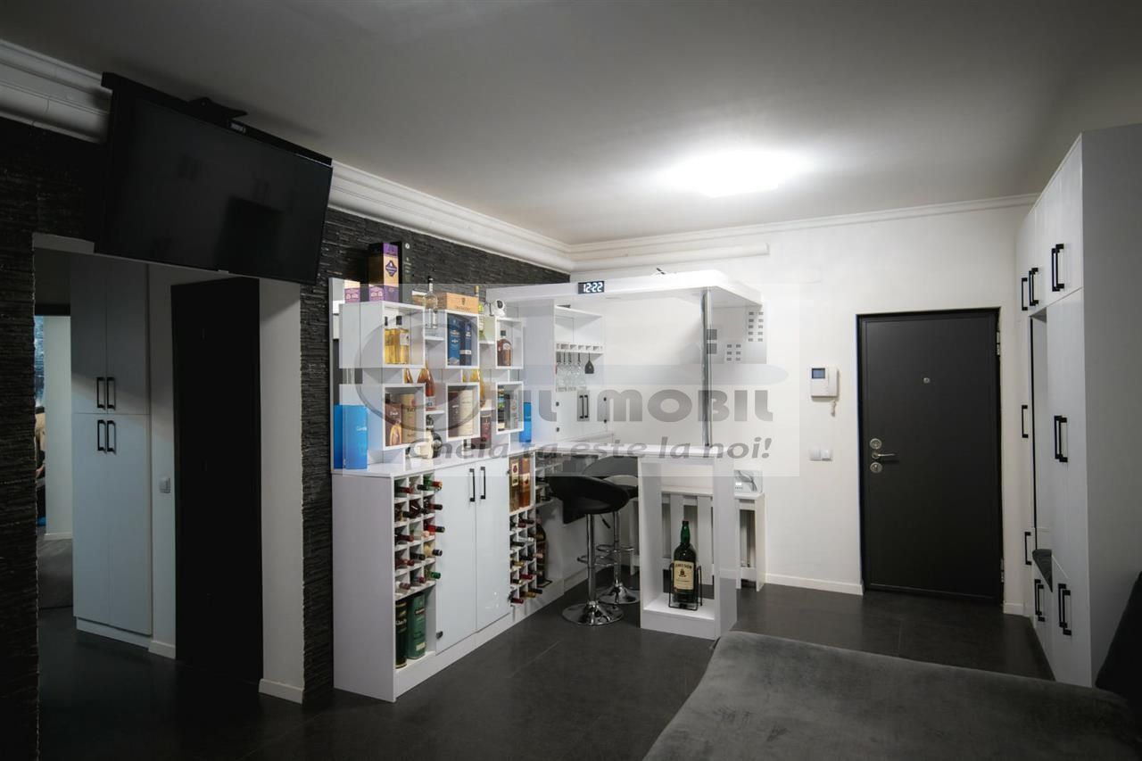 Apartament 3 camere de lux în Copou – Mobilat complet Pret 235,000 € - Poză 1