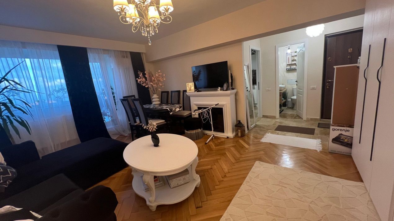 Capitol - Apartament frumos cu 3 camere și vedere la mare - Poză 1