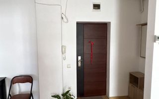 Garsonieră decomandată, spațioasă - Poză 6