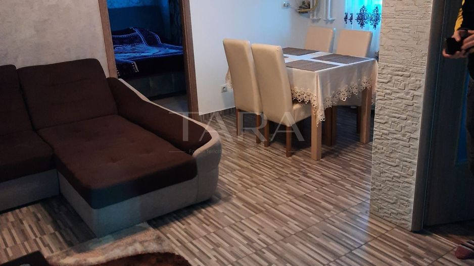 Apartament cu 2 camere de vânzare - Poză 3