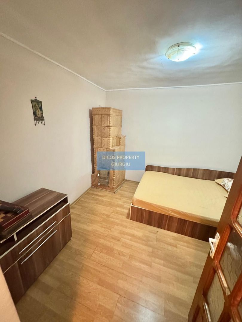 Casă de vânzare – Strada Ramadan - Poză 5