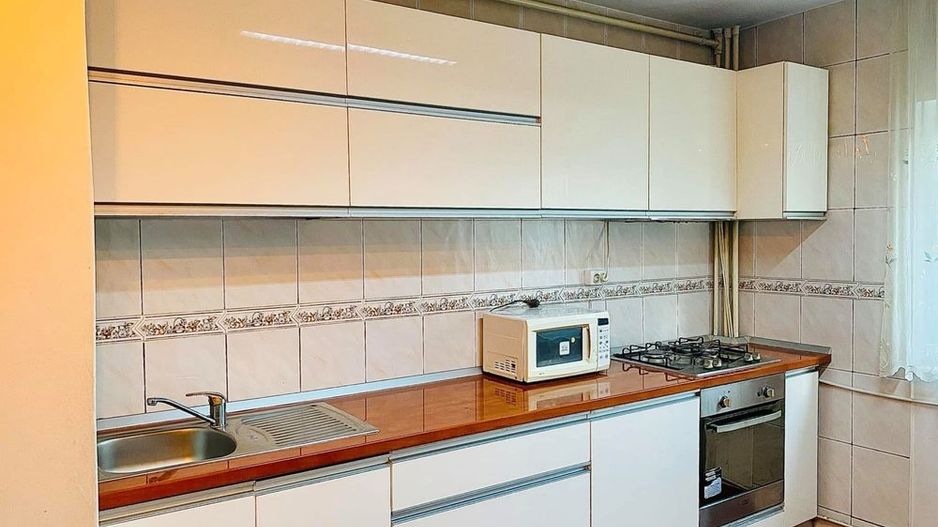 De inchiriat apartament cu 2 camere , Vitan sector3 - Poză 3
