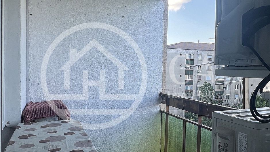 Apartament cu 4 camere de vanzare in Rogerius Oradea - Poză 11