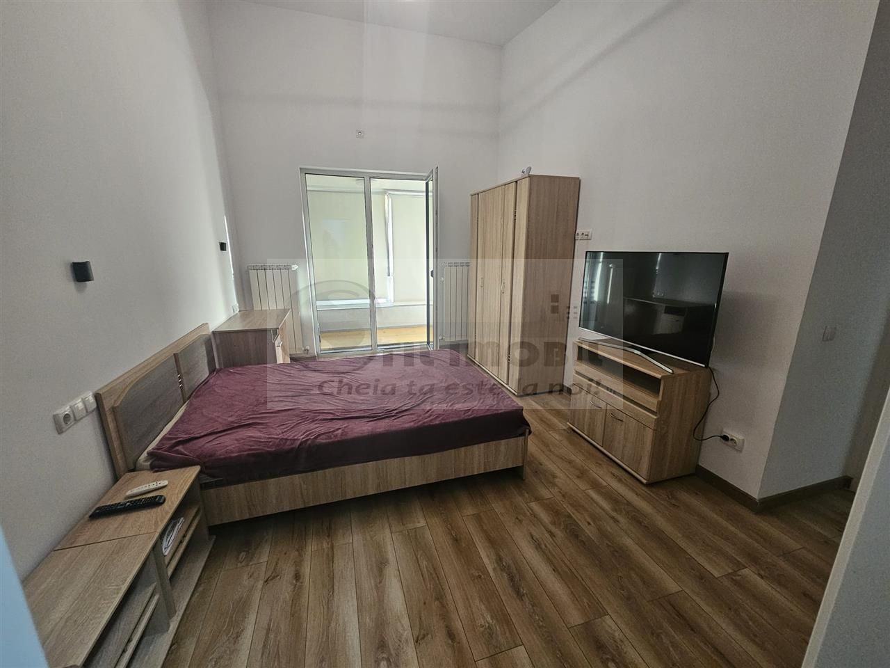 Apartament 4 camere - 85mp - Pacurari -Alpha Bank - Poză 3