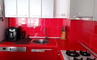 Apartament cu 3 camere și terase generoase, zona Sub Cetate, Florești. - Poză 4