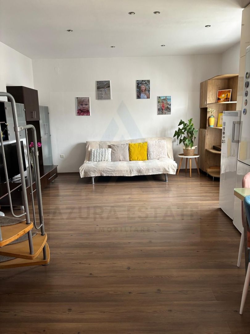 Apartament modern 4 camere baie cu ferestra si loc de parcare Hipodrom - Poză 3