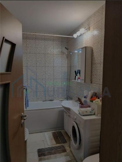# ofer apartament spre inchiriere 2 camere Nicolina - Poză 1