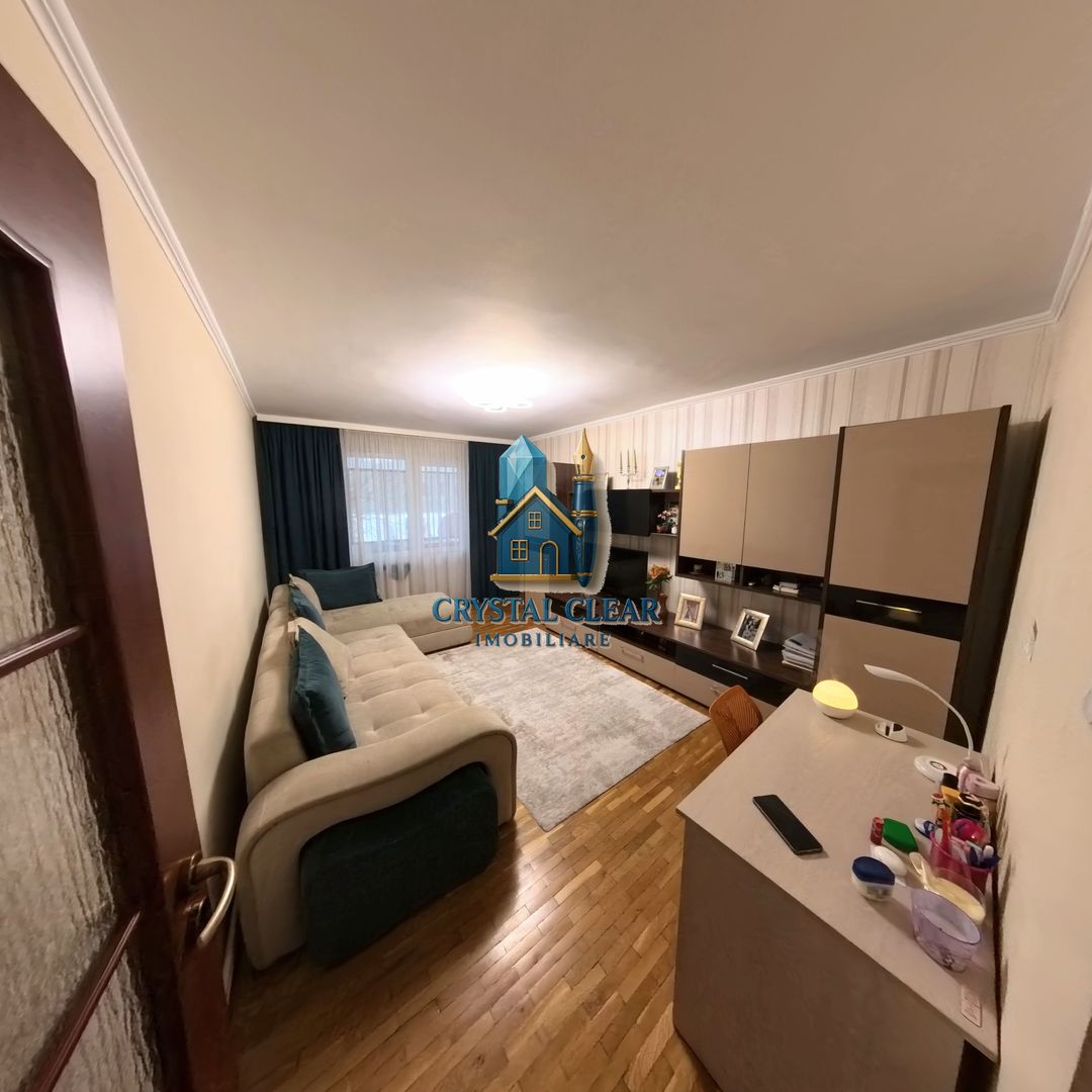 Apartament 3 camere - cartier Tudor Vladimirescu, str. Livezeni - Poză 2