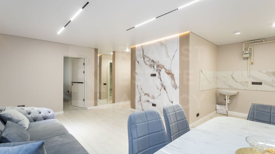 Vânzare apartament, 2 camere, str. Miron Costin , Rîșcani - Poză 2