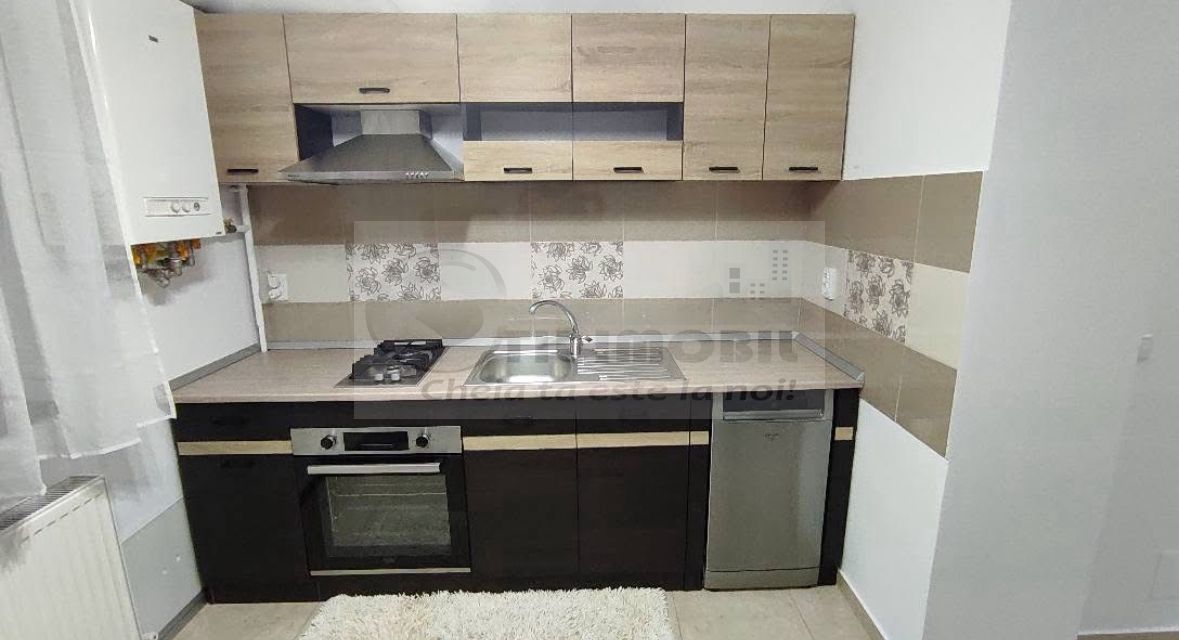 Apartament modern cu 2 camere si parcare - zona Nicolina - 400€ - Poză 4