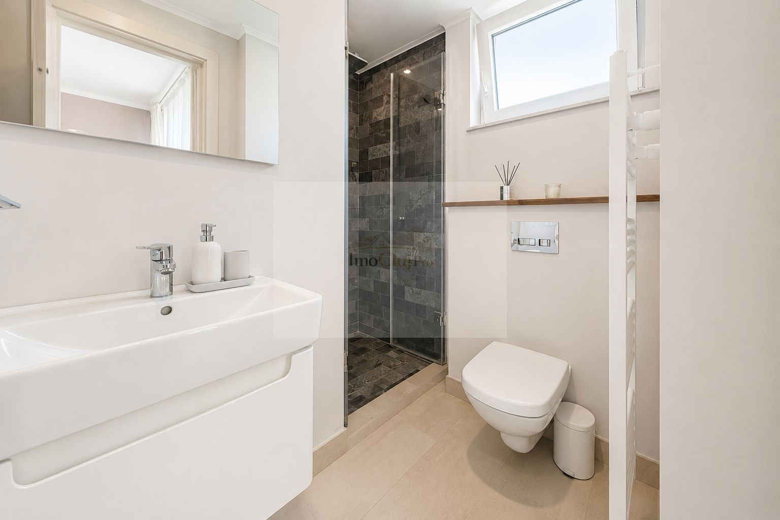 Casa tip duplex cu 4 camere și curte proprie – ideală pentru familie - Poză 16
